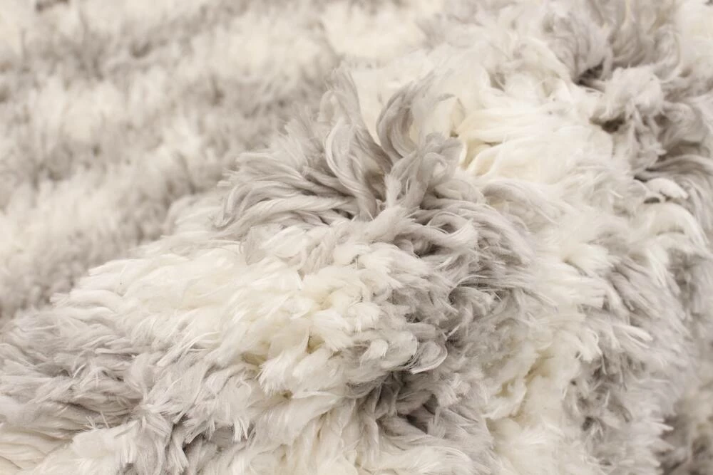 Ecarpet Gallery ECARPET Agadir Abstract Indoor Area Shag Rug, Ivory, 47-in X 71-in - Image 4